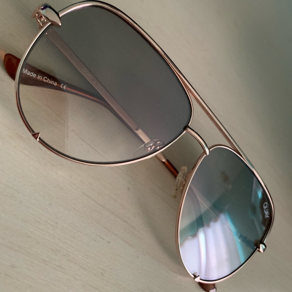 QUAYXDESI High key mini sunglasses